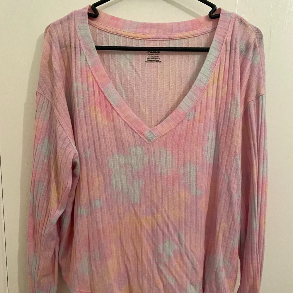 PINK tie die t shirt